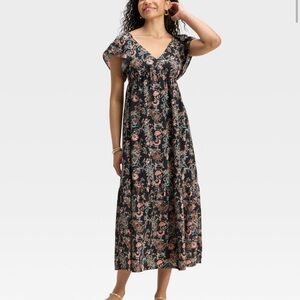 Like New! Lined Universal Threads Flutter Sleeve Maxi Dress - Deep V-Neck, Black